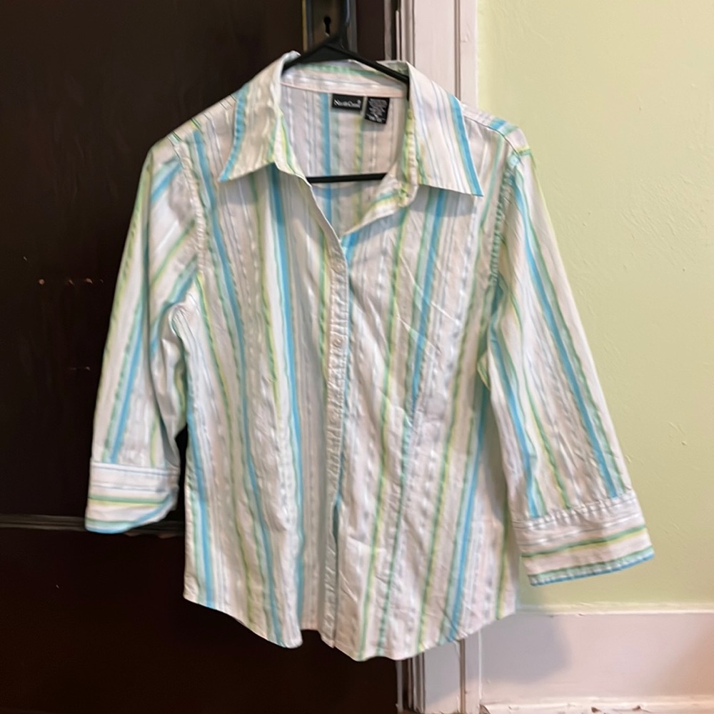 Northcrest Buttondown; Size Medium